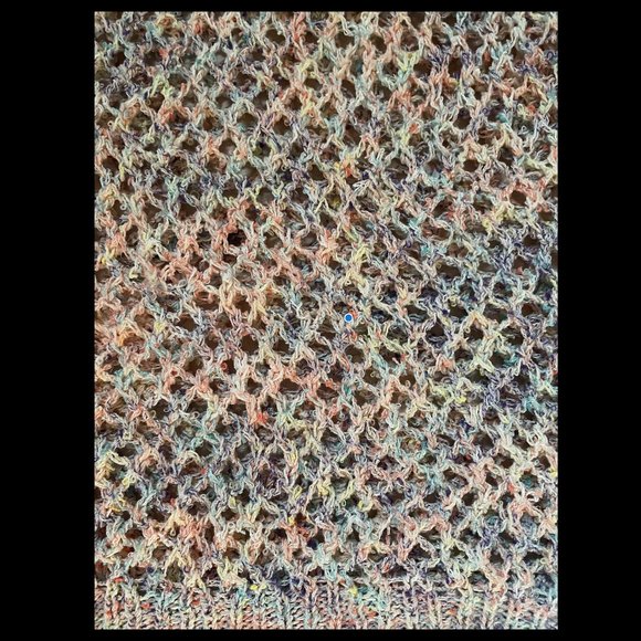 Pastel rainbow fishnet sweater - Picture 3 of 3